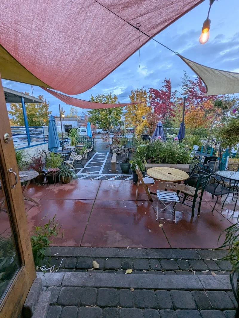 La Baguette Music Cafe