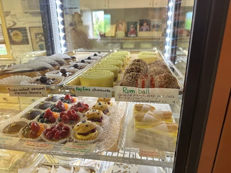 Giancarlo-Fine European Pastries