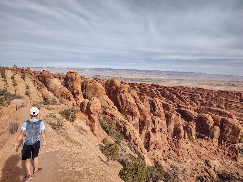 Devil's Garden Trail