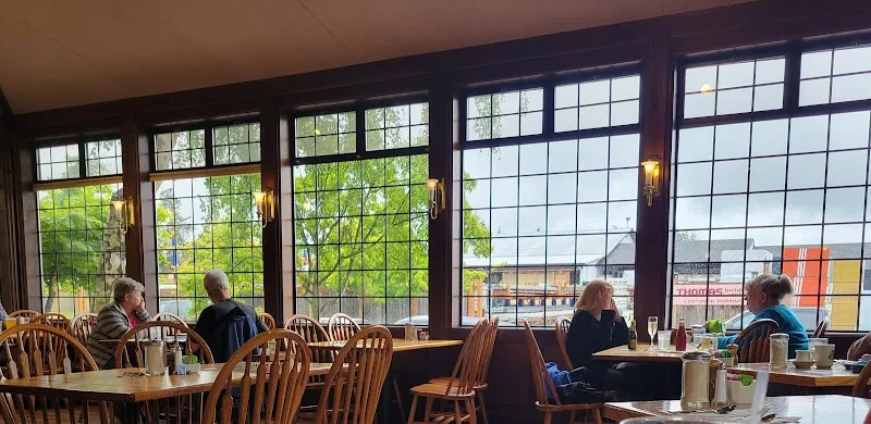 Oak Table Cafe