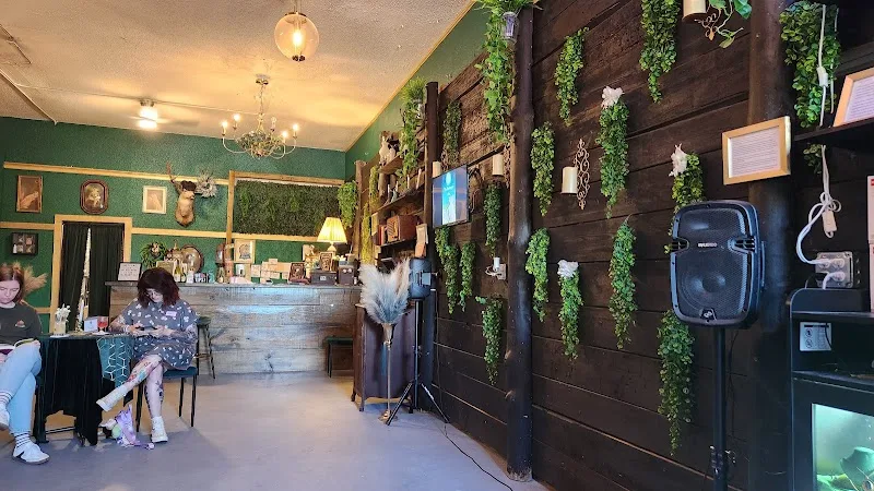 The Emerald Vine Room